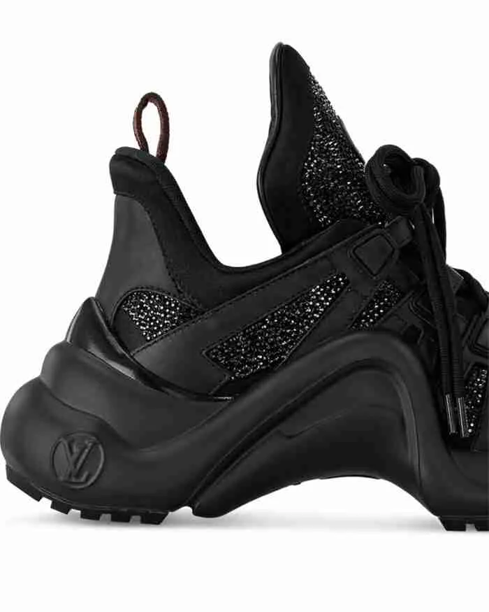 LV
