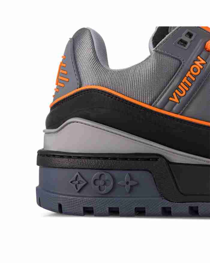 ﻿ LV Trainer Maxi Sneaker