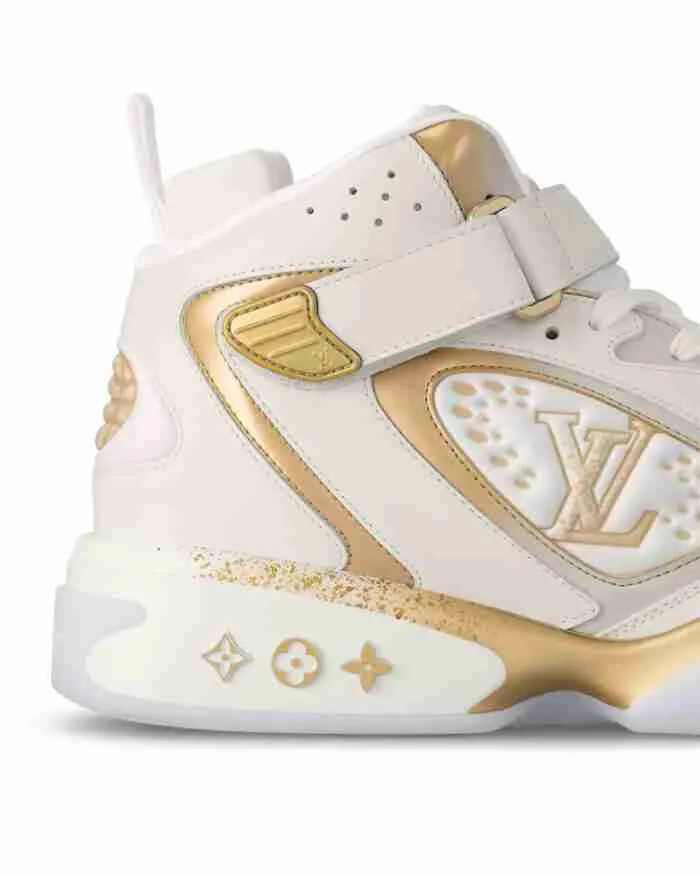 ﻿ LV Trainer 2 Sneaker